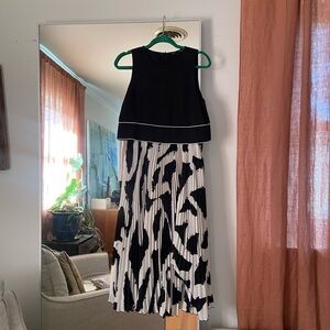 Black and White Sleeveless Dress